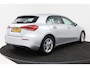 Mercedes-Benz A-klasse 200 Business Solution Plus Upgrade (CAMERA, STOELVERWARMING, NAVIGATIE, PARKEERSENSOREN)