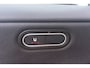 Mercedes-Benz A-klasse 200 Business Solution Plus Upgrade (CAMERA, STOELVERWARMING, NAVIGATIE, PARKEERSENSOREN)