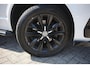 Volkswagen Transporter 2.0 TDI L2H1 DC Bulli Highline 4-Motion | Automaat | Apple CarPl