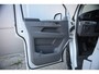 Volkswagen Transporter 2.0 TDI L2H1 DC Bulli Highline 4-Motion | Automaat | Apple CarPl
