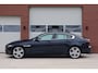 Jaguar XE 2.0 P250 HSE 1e eigenaar 35.257km! | Dealer onderhouden | Virtual cockpit | Luxe lederen bekleding | Meridian Audio