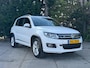 Volkswagen Tiguan 2.0 TSI DSG 3X R line Pano I Goed onderhouden I Camera