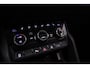 Skoda Karoq Business Edition 1.5 TSI 150pk DSG Automaat Achteruitrijcamera, Cruise control, Parkeersensoren, Stoelverwarming, LED koplampen, App connect
