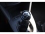 Volkswagen Caddy 1.6 TDI Economy Baseline 75PK / 55kW, 1e eigenaar nieuw door ons geleverd en onderhouden airco bluetooth Airco, radio, elektrisch verstel- en verwarmbare buitenspiegels, elektrische ramen voor, tussenschot met ruit, achterdeuren met ruiten en ruitenwisser, schuifdeur rechts