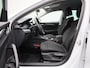 Skoda Octavia Combi 1.5 TSI MHEV Business Edition 115 PK | Automaat | Navigatie | Lichtmetalen Velgen | Climate Control | Achteruitrijcamera | Parkeersensoren | Trekhaak wegklapbaar | LED | Cruise Control | Virtual Cockpit | Apple Carplay & Android auto | Keyless | Elektrische Achterklep | Getint glas vanaf B-Style