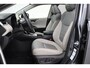 Toyota RAV4 2.5 Hybrid AWD Executive | Panoramadak | Trekhaak | Leder | Dodehoek detectie | JBL | Navigatie | 360 camera | Stoelverwarming | Apple Carplay / Android Auto | 19 inch