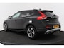 Volvo V40 Cross Country 1.5 T3 Polar+ Luxury (PANORAMADAK, HARMAN/KARDON, TREKHAAK, STOELVERWARMING, CAMERA, PARKEERSENSOREN)