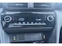 Toyota Yaris Cross 1.5 Hybrid 115 Dynamic (STOELVERWARMING, STUURVERWARMING, CAMERA, ADAPTIEVE CRUISE CONTROL, PARKEERSENSOREN)