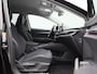 Skoda Elroq 60 Business Edition 204 Pk | Matrix LED | 19 Inch | Camera | Stoelverwarming | Adaptive Cruise | Privacy Glass | Navigatie
