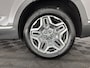 Hyundai Santa Fe 1.6 T-GDI Comfort Smart Sky AWD [ 7-Pers. ] {SoH-100%} (Plug-In) (INCL-BTW) *PANO | LEATHER | FULL-LED | ADAPTIVE-CRUISE | BLINDSPOT | MEMORY-PACK | DIGI-COCKPIT | SHIFTPADDLES | PRIVACYGLASS | NAVI-FULLMAP | KEYLESS | TOWBAR | CARBON | 19''ALU*