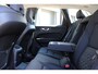 Volvo XC60 T6 Plug-in hybrid AWD Plus Dark | Panoramadak | Trekhaak | 360 graden camera | Verwarmbare voorstoelen en achterbank | Premium audio by Harman Kardon | Head-up display |