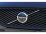 Volvo XC60 T6 Plug-in hybrid AWD Plus Dark | Panoramadak | Trekhaak | 360 graden camera | Verwarmbare voorstoelen en achterbank | Premium audio by Harman Kardon | Head-up display |