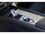 Volvo XC60 T6 Plug-in hybrid AWD Plus Dark | Panoramadak | Trekhaak | 360 graden camera | Verwarmbare voorstoelen en achterbank | Premium audio by Harman Kardon | Head-up display |