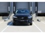 Volvo XC60 T6 Plug-in hybrid AWD Plus Dark | Panoramadak | Trekhaak | 360 graden camera | Verwarmbare voorstoelen en achterbank | Premium audio by Harman Kardon | Head-up display |