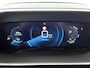 Peugeot e-2008 EV Allure Pack 50 kWh Apple Carplay/Android auto | ACCU 95% | Cruise Control | Achteruitrijcamera | Climate Control |