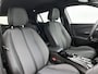 Peugeot e-2008 EV Allure Pack 50 kWh Apple Carplay/Android auto | ACCU 95% | Cruise Control | Achteruitrijcamera | Climate Control |