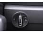 Volkswagen T-Roc 1.5 TSI R-Line Apple Carplay Panodak Stoelverwarming Achteruitrijcamera Digital Display