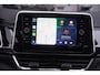 Volkswagen T-Roc 1.5 TSI R-Line Apple Carplay Panodak Stoelverwarming Achteruitrijcamera Digital Display