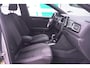 Volkswagen T-Roc 1.5 TSI R-Line Apple Carplay Panodak Stoelverwarming Achteruitrijcamera Digital Display