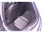 Volkswagen T-Roc 1.5 TSI R-Line Apple Carplay Panodak Stoelverwarming Achteruitrijcamera Digital Display