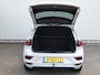 Volkswagen T-Roc 1.5 TSI 150pk 7-DSG T-Roc Business R / virtule cockpit