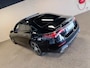 Mercedes-Benz E-klasse 220D AMG STYLING-PANORAMADAK-NIGHT PAKKET-DISTRONIC-DODEHOEK-COMPLEET