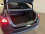 Mercedes-Benz E-klasse 220D AMG STYLING-PANORAMADAK-NIGHT PAKKET-DISTRONIC-DODEHOEK-COMPLEET