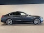 Mercedes-Benz C-klasse 300e Avantgarde-SOH 99%-PANORAMA-CAMERA-DODE HOEK-APPLE CARPLAY-BTW-COMPLEET