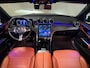 Mercedes-Benz C-klasse 300e Avantgarde-SOH 99%-PANORAMA-CAMERA-DODE HOEK-APPLE CARPLAY-BTW-COMPLEET