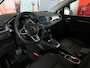 Renault Captur 1.3 TCe 140 Intens - Trekhaak - Sensor v+a - Camera - Clima