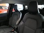 Renault Captur 1.3 TCe 140 Intens - Trekhaak - Sensor v+a - Camera - Clima
