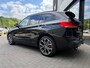 BMW X1 sDrive20i M-Sport,Pano,LED,Stoel/stuurverw,Leer,Keyless,HUD,Camera,Dealer OH