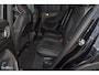 Volvo C40 Recharge Ultimate 69 kWh | Panoramadak | Adaptieve cruise | Blis | Memory |