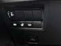 Toyota Yaris Cross 1.5 Hybrid 115 Dynamic Comfort Pack | BTW voertuig | Dealer Onderhouden | Dodehoek detectie | Stoel+Stuurverwarming | Parkeersensoren voor+achter | Draadloze telefoonlader | Apple CarPlay/Android Auto |