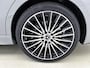 Mercedes-Benz C-klasse 300 e 140 Years Edition | Premium Plus | Nightpakket | Trekhaak | Middenconsole metaalstructuur | Panoramaschuifdak | 360° camera | Sfeerverlichting | Sierdelen metaalstructuur | Smartphone-integratie |