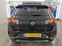 Volkswagen T-Roc 1.5 TSI 150pk Automaat Sport Business R Line | Panoramadak | Executive | 18" Velgen | CarPlay | Stoelpakket | ACC