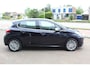 Peugeot 208 1.2 PureTech Allure , 5 deurs , Slechts 58000km NAP Climate control , Cruise control ,Navigatie , JBL audio systeem Bluetootrh m Parkeersensoren achter LM velgen