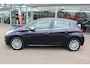 Peugeot 208 1.2 PureTech Allure , 5 deurs , Slechts 58000km NAP Climate control , Cruise control ,Navigatie , JBL audio systeem Bluetootrh m Parkeersensoren achter LM velgen