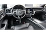 Volvo V60 2.0 163pk B3 R-Design Leder 19inch LM Stoel/Stuurwiel VW. Trekhaak Keyless LED Adaptive Cruise *NL Auto*