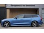Volvo V60 2.0 163pk B3 R-Design Leder 19inch LM Stoel/Stuurwiel VW. Trekhaak Keyless LED Adaptive Cruise *NL Auto*