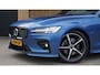 Volvo V60 2.0 163pk B3 R-Design Leder 19inch LM Stoel/Stuurwiel VW. Trekhaak Keyless LED Adaptive Cruise *NL Auto*