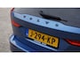 Volvo V60 2.0 163pk B3 R-Design Leder 19inch LM Stoel/Stuurwiel VW. Trekhaak Keyless LED Adaptive Cruise *NL Auto*