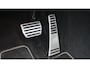 Volvo V60 2.0 163pk B3 R-Design Leder 19inch LM Stoel/Stuurwiel VW. Trekhaak Keyless LED Adaptive Cruise *NL Auto*