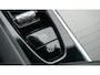 Volvo V60 2.0 163pk B3 R-Design Leder 19inch LM Stoel/Stuurwiel VW. Trekhaak Keyless LED Adaptive Cruise *NL Auto*