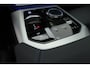 BMW X3 30e xDrive M-Sport Pro | Rijklaar! | Elek. Trekhaak | Pano | Widescreen | Shadowline | HUD | Harman/Kardon | Stuur-stoelverw. | 360*+PDC | Leder+Memory | Dodehoek | NAV+App.Connect | LED | Elek. Klep V
