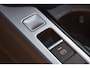 Volkswagen Passat Variant 1.5 TSI eHybrid 272PK R-Line | Schuif-kanteldak | 360 camera | Head-up display | IQ Drive | Wegklapbare trekhaak | Business Premium Pakket | VERLENGDE GARANTIE