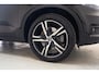Volvo XC40 T4 Recharge R-Design [ Panorama Trekhaak Harman/Kardon Stoel-en stuurverwarming ]