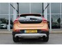 Volvo V40 Cross Country T4 180PK Automaat Kinetic | Adapt. Cruise | BLIS | PDC Achter | Climate Control | Bluetooth | Trekhaak |