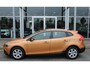 Volvo V40 Cross Country T4 180PK Automaat Kinetic | Adapt. Cruise | BLIS | PDC Achter | Climate Control | Bluetooth | Trekhaak |