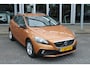 Volvo V40 Cross Country T4 180PK Automaat Kinetic | Adapt. Cruise | BLIS | PDC Achter | Climate Control | Bluetooth | Trekhaak |